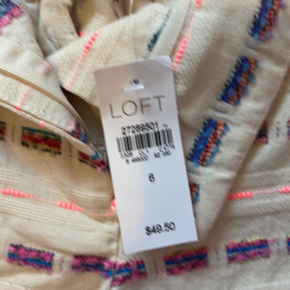 Size 6 Loft shorts - Picture 2 of 5